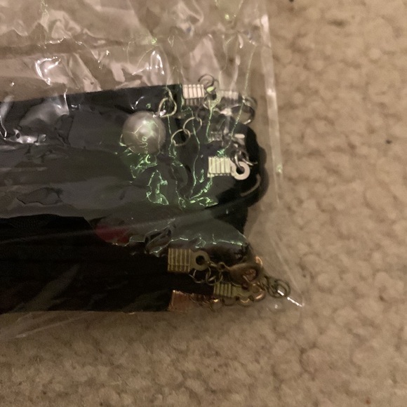 Chokers - Picture 2 of 2